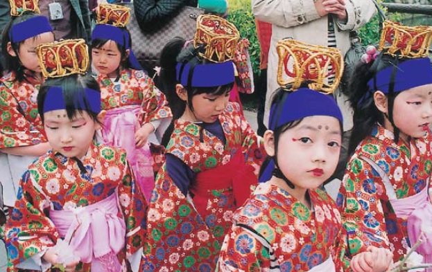稚児行列