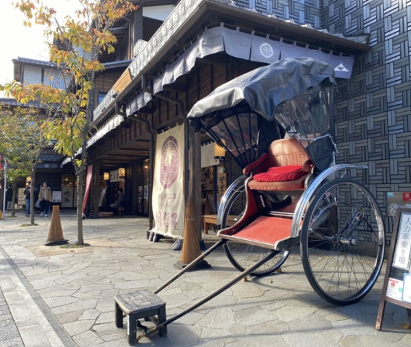 小田原観光人力車  人車屋